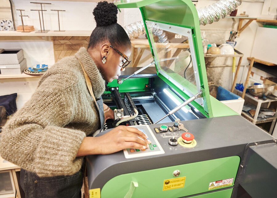 side-view-woman-standing-table_1048944-9403392